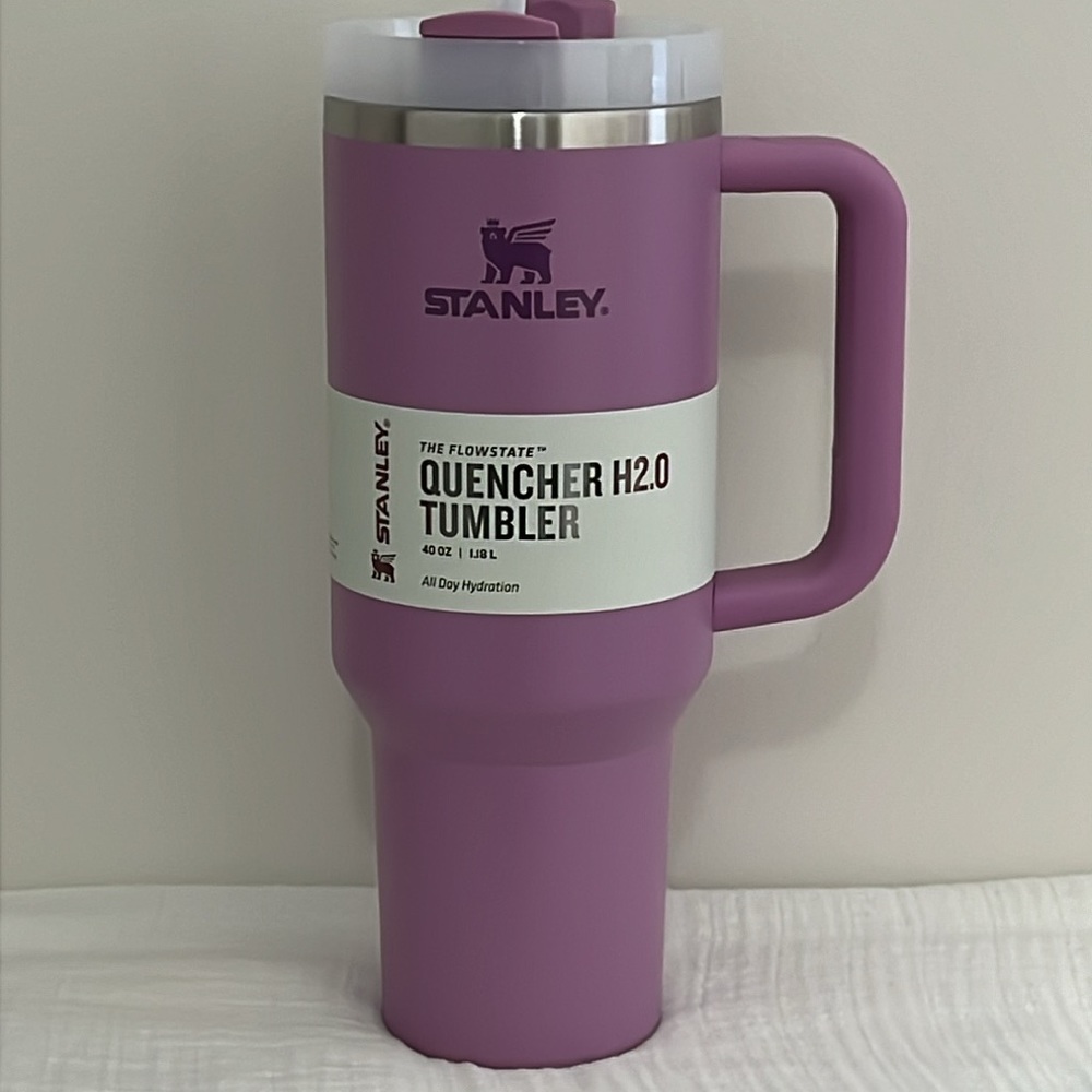 Lilac Stanley Tumbler 40oz. Stainless Steel H2.0 Flowstate Quencher